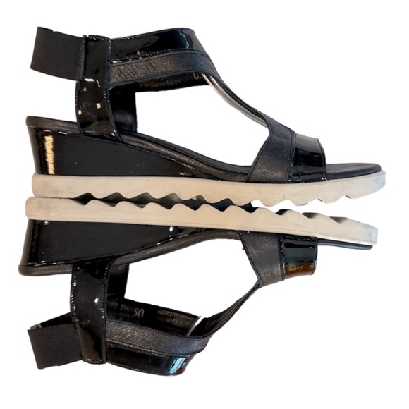 The Flexx Give a Hoot Sandal black leather low wedge women’s shoes size 9 - Picture 3 of 7